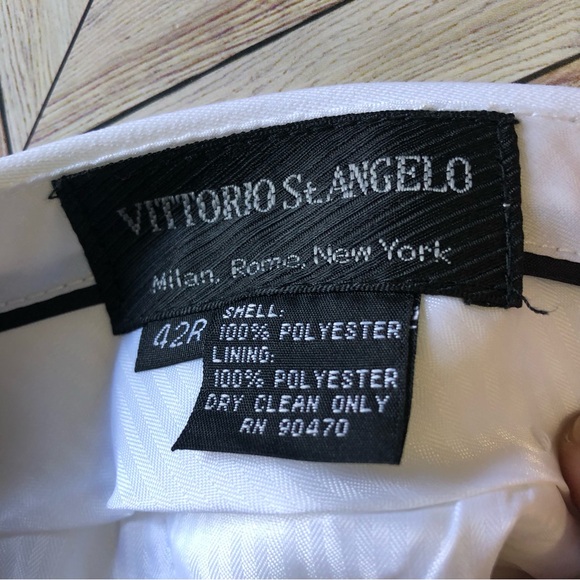 Vittorio St. Angelo Designer White Slacks 42R. 100% Polyester. Small Stained Leg - Picture 4 of 7